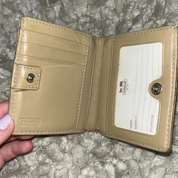 Coach Wallet - Picture 4 of 6